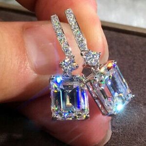 NEW Sterling silver diamond Earrings